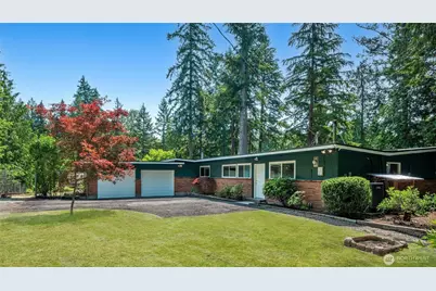 17858 W Spring Lake Drive SE, Renton, WA 98058 - Photo 1