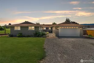 2408 3rd St NE, East Wenatchee, WA 98802 - Photo 1