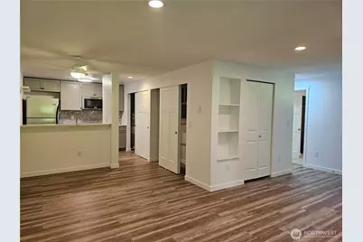 509 S 323rd Place #15E, Federal Way, WA 98003 - Photo 1