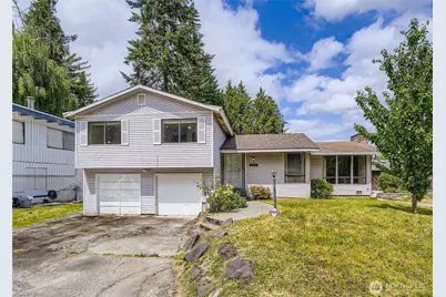 2708 NE 106th Place, Seattle, WA 98125 - Photo 1