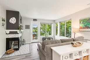 29 Etruria St, Seattle, WA 98109 - Photo 1