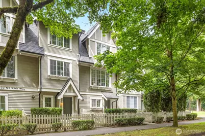 18223 NE 95th Way #102, Redmond, WA 98052 - Photo 1