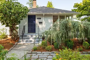 8027 40th Ave NE, Seattle, WA 98115 - Photo 1