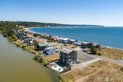 168 Keystone Avenue, Coupeville, WA 98239 - Photo 1