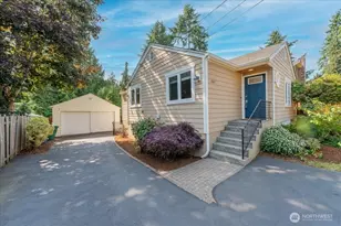 2321 NE 127th St, Seattle, WA 98125 - Photo 1