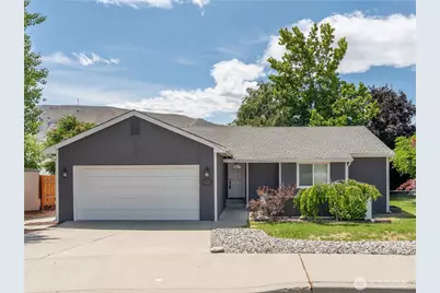 413 Julia Court, East Wenatchee, WA 98802 - Photo 1