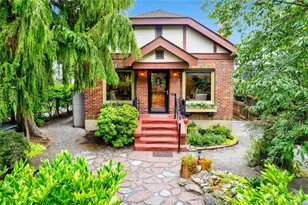 5250 35th Ave NE, Seattle, WA 98105 - Photo 1