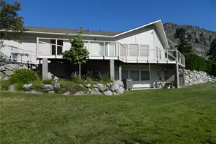 648 Hwy 7, Tonasket, WA 98855 - Photo 1