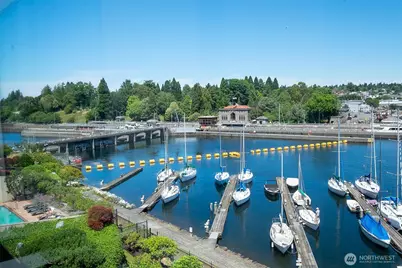 3100 W Commodore Way #307, Seattle, WA 98199 - Photo 1