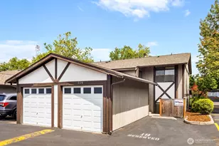 317 SW 112th Street Ct, Seattle, WA 98146 - Photo 1