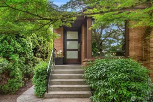 6512 44th Ave NE, Seattle, WA 98115 - Photo 1