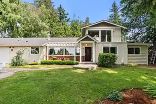 135 SW 192nd St, Normandy Park, WA 98166 - Photo 1