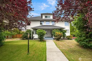 1702 Rucker Ave, Everett, WA 98201 - Photo 1