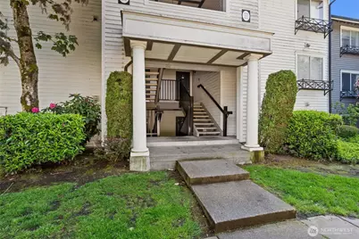 15415 35th Avenue W #B102, Lynnwood, WA 98087 - Photo 1