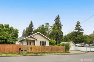 10041 51st Ave S, Seattle, WA 98178 - Photo 1