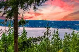 1520 210th Ave NE, Sammamish, WA 98074 - Photo 1