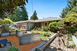 7525 28th Ave SW, Seattle, WA 98126 - Photo 1