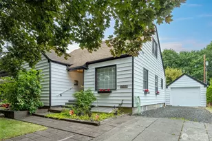 1333 21st Ave, Longview, WA 98632 - Photo 1