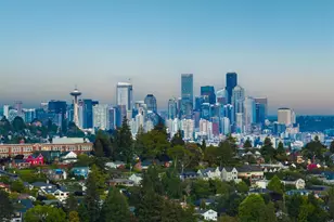 3727 W Barrett St, Seattle, WA 98199 - Photo 1