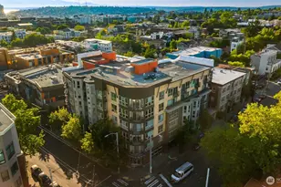 1420 E Pine St, Seattle, WA 98122 - Photo 1