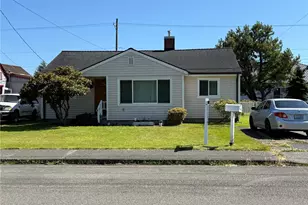 1717 Cherry St, Aberdeen, WA 98520 - Photo 1