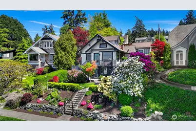 717 15th Street, Bellingham, WA 98225 - Photo 1