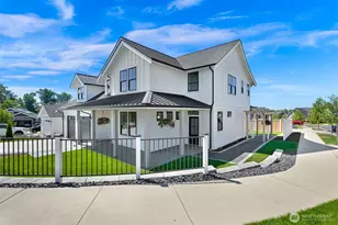 1937 Benjamin Ct, Lynden, WA 98264 - Photo 1