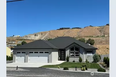 2605 Rock Island Road, East Wenatchee, WA 98802 - Photo 1