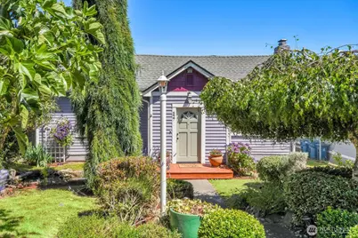 527 Ave B, Snohomish, WA 98290 - Photo 1