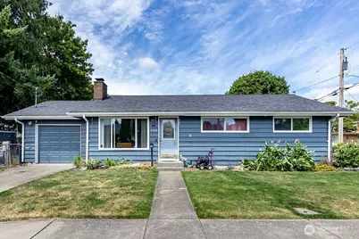 403 Simons Avenue, Burlington, WA 98233 - Photo 1