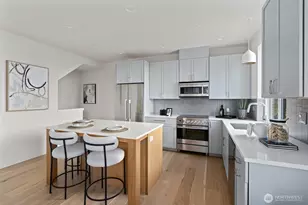 4519 C Bagley Ave N, Seattle, WA 98103 - Photo 8