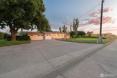 1793 Old Milton Hwy, Walla Walla, WA 99362 - Photo 1