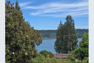 5560 Ocean View Boulevard NE, Bremerton, WA 98311 - Photo 1