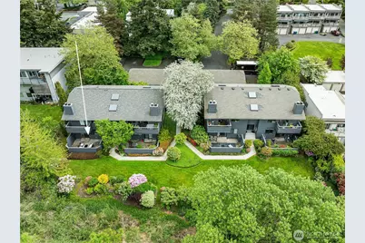 6533 106th Avenue NE #D, Kirkland, WA 98033 - Photo 1