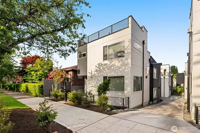1470 B 21st Avenue, Seattle, WA 98122 - Photo 1