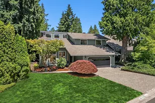 18710 SE 42nd Pl, Issaquah, WA 98027 - Photo 1