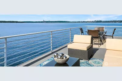 733 Lake Street S #111, Kirkland, WA 98033 - Photo 1