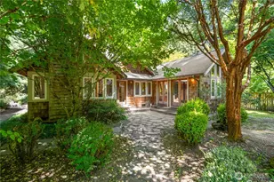 5579 NE Foster Rd, Bainbridge Island, WA 98110 - Photo 1