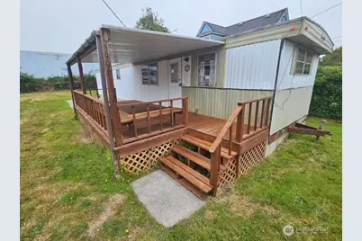 3906 L Place, Seaview, WA 98644 - Photo 1