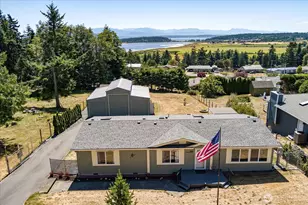 515 Olympic View Dr, Coupeville, WA 98239 - Photo 1