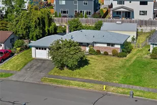 710 Charwila Ln, Enumclaw, WA 98022 - Photo 1