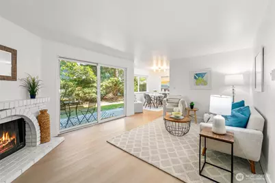 12504 NE 142nd Lane #C102, Kirkland, WA 98034 - Photo 1