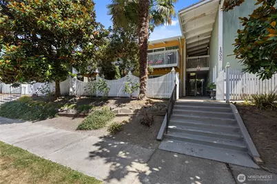 1302 N 6th Street #8, Tacoma, WA 98403 - Photo 1