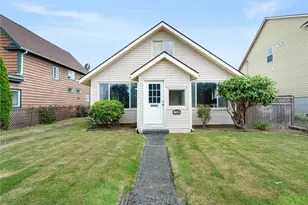 2507 Bay Ave, Hoquiam, WA 98550 - Photo 1