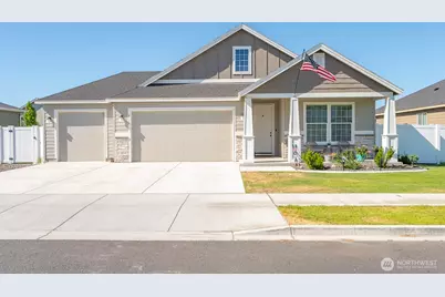 4730 W Hawk Street, Moses Lake, WA 98837 - Photo 1