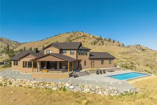 920 Shooting Star Ln, Chelan, WA 98816 - Photo 1