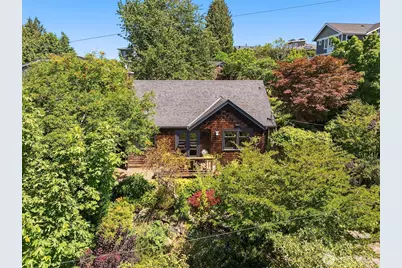 4920 51st Avenue S, Seattle, WA 98118 - Photo 1