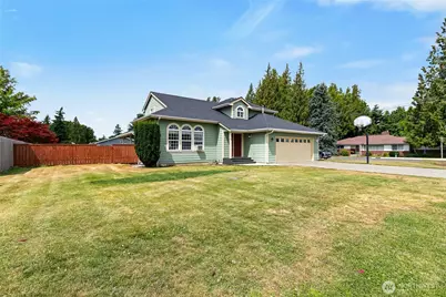 609 E 4 Th Street, Nooksack, WA 98276 - Photo 1