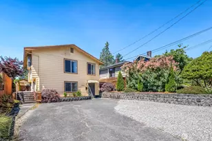 3235 33rd Ave S, Seattle, WA 98144 - Photo 1