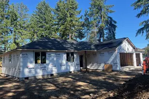 12435 Rainier Acres Rd SE, Rainier, WA 98576 - Photo 1